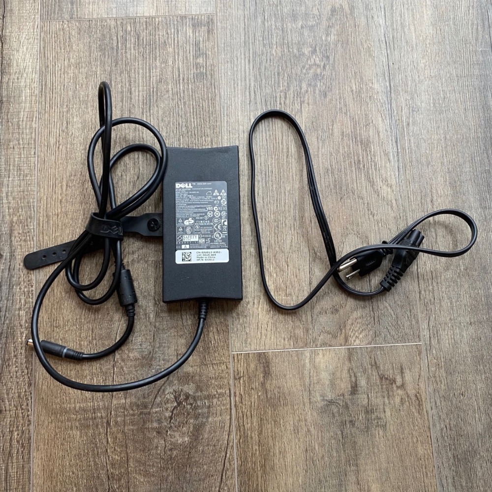 Dell‎ 130W AC Adapter Laptop Power Supply Charger DA130PE1-00 JU012 19.5V 6.7A